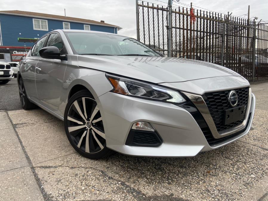 2020 Nissan Altima 2.5 SR Sedan, available for sale in Newark, New Jersey | Champion Used Auto Sales LLC. Newark, New Jersey 2020 Nissan Altima 2.5 SR Sedan, available for sale in Newark, New Jersey | Champion Used Auto Sales LLC. Newark, New Jersey