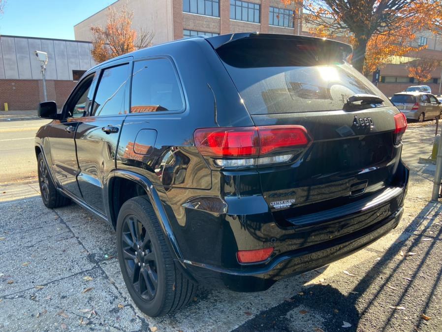 2018 Jeep Grand Cherokee Altitude 4x4 *Ltd Avail*, available for sale in Newark , New Jersey | Champion Used Auto Sales 2. Newark , New Jersey 2018 Jeep Grand Cherokee Altitude 4x4 *Ltd Avail*, available for sale in Newark , New Jersey | Champion Used Auto Sales 2. Newark , New Jersey