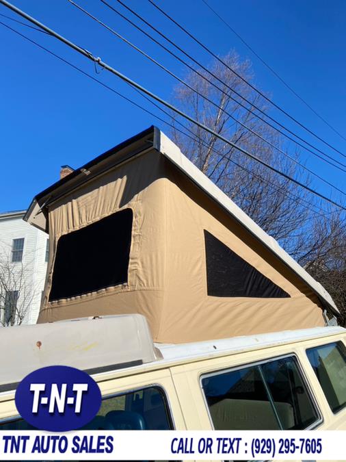 1982 Volkswagen Vanagon/Campmobile Bus, available for sale in Bronx, New York | TNT Auto Sales USA inc. Bronx, New York 1982 Volkswagen Vanagon/Campmobile Bus, available for sale in Bronx, New York | TNT Auto Sales USA inc. Bronx, New York