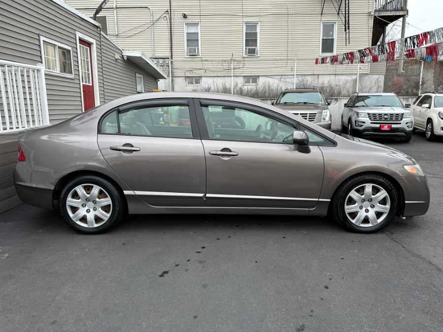 2009 Honda Civic Sdn 4dr Auto LX, available for sale in Paterson, New Jersey | DZ Automall. Paterson, New Jersey 2009 Honda Civic Sdn 4dr Auto LX, available for sale in Paterson, New Jersey | DZ Automall. Paterson, New Jersey