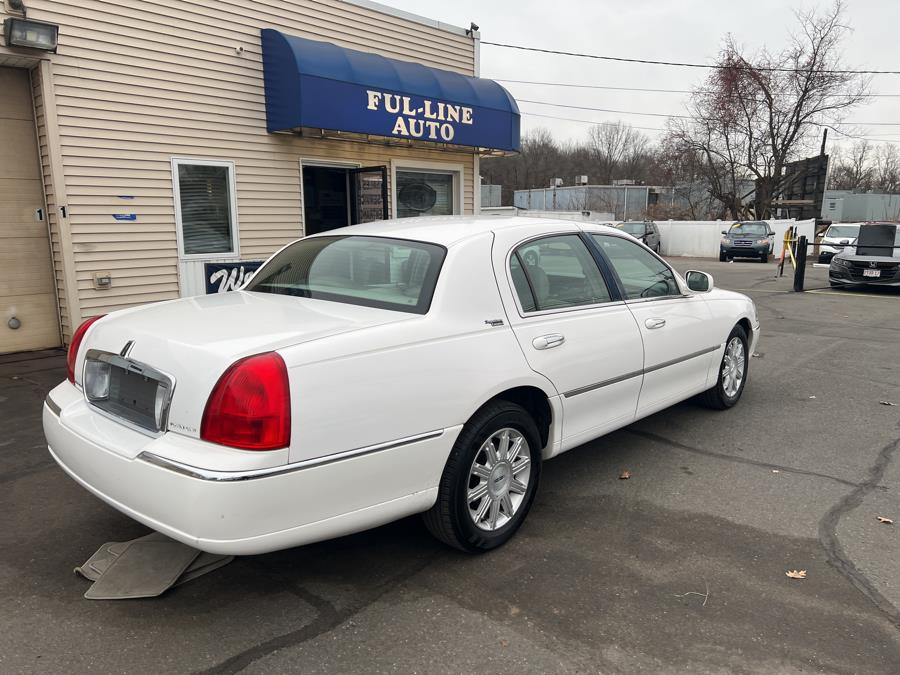 2008 Lincoln Town Car 4dr Sdn Signature Limited, available for sale in South Windsor , Connecticut | Ful-line Auto LLC. South Windsor , Connecticut