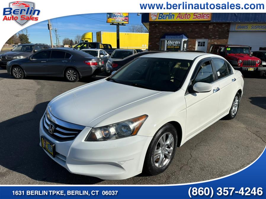 Used Honda Accord Sdn 4dr I4 Auto SE 2011 | Berlin Auto Sales LLC. Berlin, Connecticut