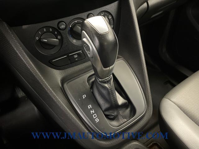 Used Ford Transit Connect XL LWB w/Rear Symmetrical Doors 2017 | J&M Automotive Sls&Svc LLC. Naugatuck, Connecticut Used Ford Transit Connect XL LWB w/Rear Symmetrical Doors 2017 | J&M Automotive Sls&Svc LLC. Naugatuck, Connecticut
