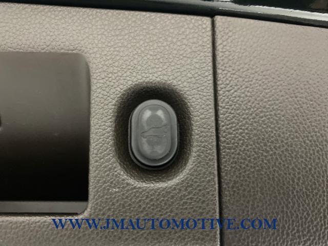 2016 GMC Yukon 4WD 4dr Denali, available for sale in Naugatuck, Connecticut | J&M Automotive Sls&Svc LLC. Naugatuck, Connecticut 2016 GMC Yukon 4WD 4dr Denali, available for sale in Naugatuck, Connecticut | J&M Automotive Sls&Svc LLC. Naugatuck, Connecticut