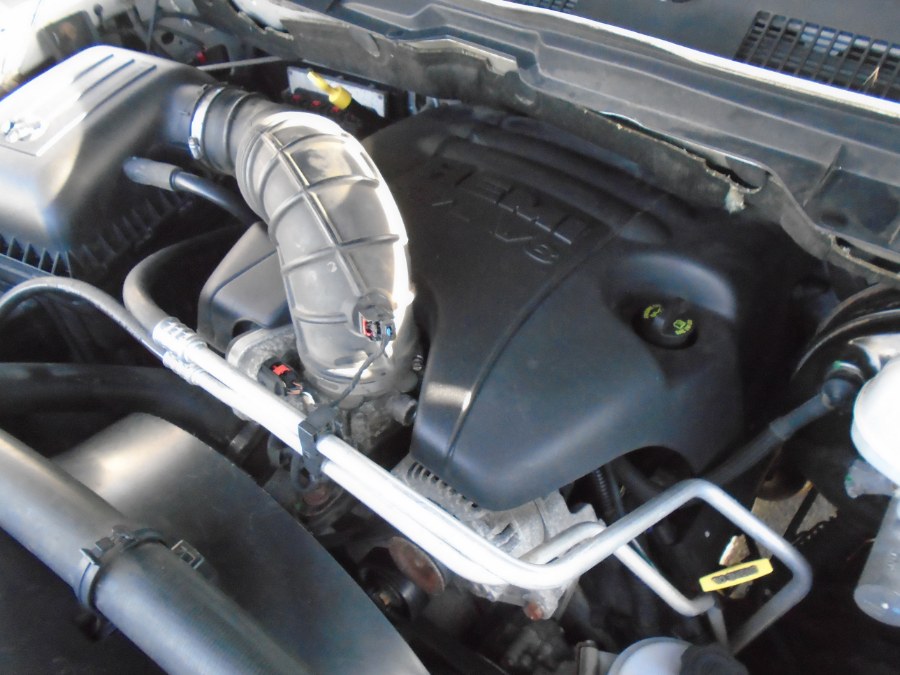 2009 Dodge Ram 1500 plow Laramie quad cab 4X4, available for sale in Waterbury, Connecticut | Jim Juliani Motors. Waterbury, Connecticut 2009 Dodge Ram 1500 plow Laramie quad cab 4X4, available for sale in Waterbury, Connecticut | Jim Juliani Motors. Waterbury, Connecticut