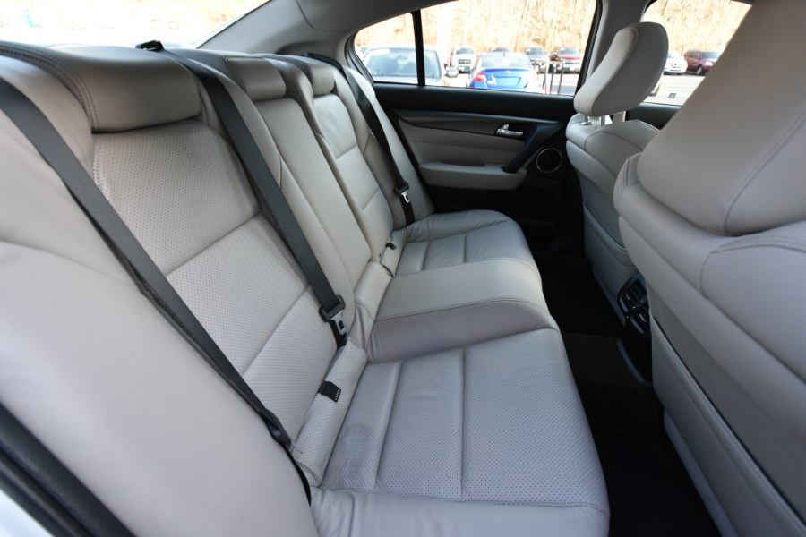 2014 Acura TL 4dr Sdn Auto SH-AWD Tech, available for sale in Waterbury, Connecticut | Highline Car Connection. Waterbury, Connecticut 2014 Acura TL 4dr Sdn Auto SH-AWD Tech, available for sale in Waterbury, Connecticut | Highline Car Connection. Waterbury, Connecticut