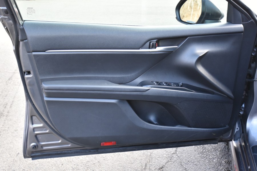 2020 Toyota Camry SE Auto, available for sale in Waterbury, Connecticut | Highline Car Connection. Waterbury, Connecticut 2020 Toyota Camry SE Auto, available for sale in Waterbury, Connecticut | Highline Car Connection. Waterbury, Connecticut