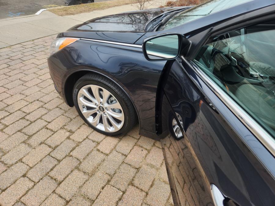 2013 Hyundai Sonata 4dr Sdn 2.4L Auto SE, available for sale in West Babylon, New York | SGM Auto Sales. West Babylon, New York 2013 Hyundai Sonata 4dr Sdn 2.4L Auto SE, available for sale in West Babylon, New York | SGM Auto Sales. West Babylon, New York