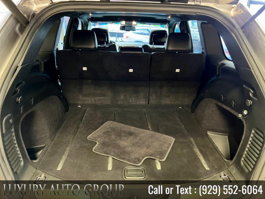 2016 Jeep Grand Cherokee 4WD 4dr Limited, available for sale in Bronx, New York | Luxury Auto Group. Bronx, New York 2016 Jeep Grand Cherokee 4WD 4dr Limited, available for sale in Bronx, New York | Luxury Auto Group. Bronx, New York