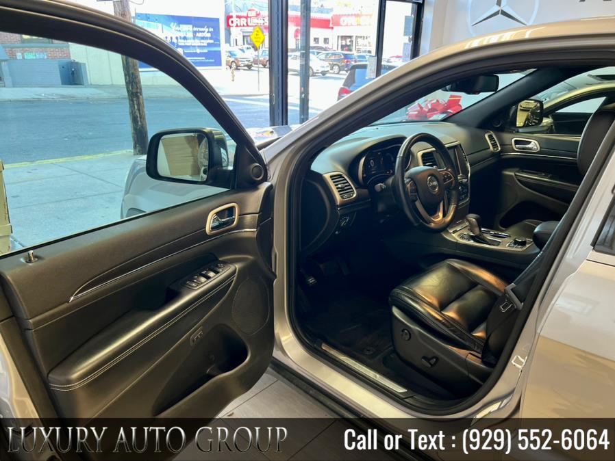 2016 Jeep Grand Cherokee 4WD 4dr Limited, available for sale in Bronx, New York | Luxury Auto Group. Bronx, New York 2016 Jeep Grand Cherokee 4WD 4dr Limited, available for sale in Bronx, New York | Luxury Auto Group. Bronx, New York
