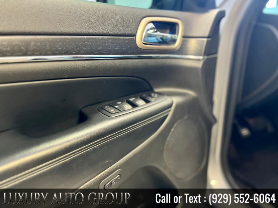 2016 Jeep Grand Cherokee 4WD 4dr Limited, available for sale in Bronx, New York | Luxury Auto Group. Bronx, New York 2016 Jeep Grand Cherokee 4WD 4dr Limited, available for sale in Bronx, New York | Luxury Auto Group. Bronx, New York