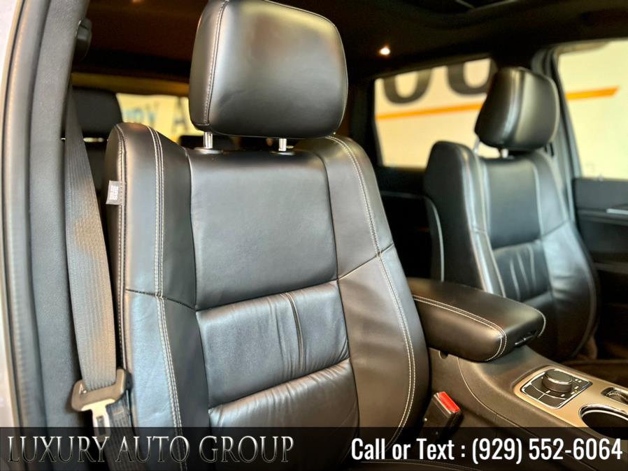 2016 Jeep Grand Cherokee 4WD 4dr Limited, available for sale in Bronx, New York | Luxury Auto Group. Bronx, New York 2016 Jeep Grand Cherokee 4WD 4dr Limited, available for sale in Bronx, New York | Luxury Auto Group. Bronx, New York
