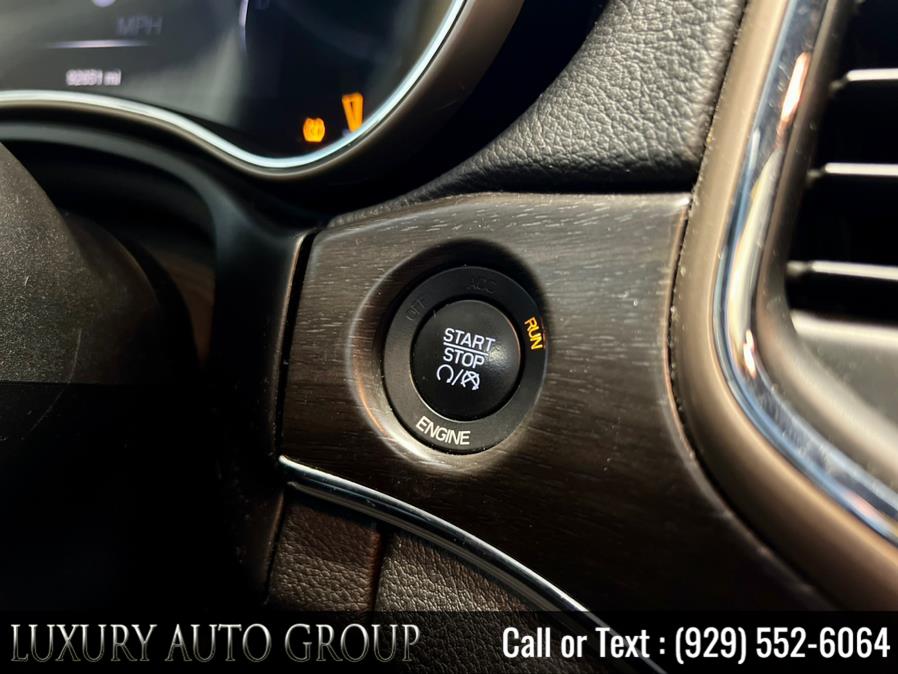 2016 Jeep Grand Cherokee 4WD 4dr Limited, available for sale in Bronx, New York | Luxury Auto Group. Bronx, New York 2016 Jeep Grand Cherokee 4WD 4dr Limited, available for sale in Bronx, New York | Luxury Auto Group. Bronx, New York