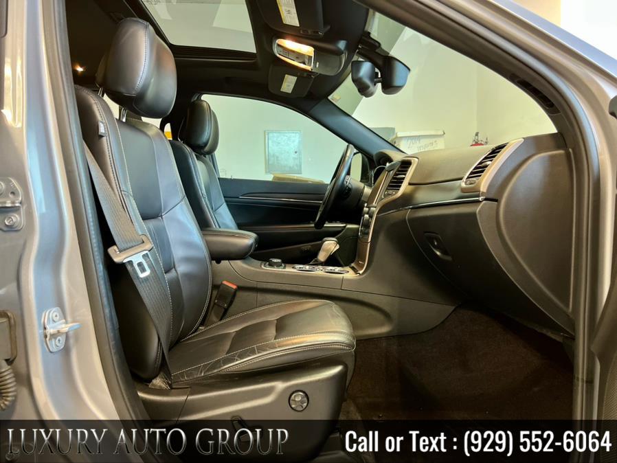 2016 Jeep Grand Cherokee 4WD 4dr Limited, available for sale in Bronx, New York | Luxury Auto Group. Bronx, New York 2016 Jeep Grand Cherokee 4WD 4dr Limited, available for sale in Bronx, New York | Luxury Auto Group. Bronx, New York
