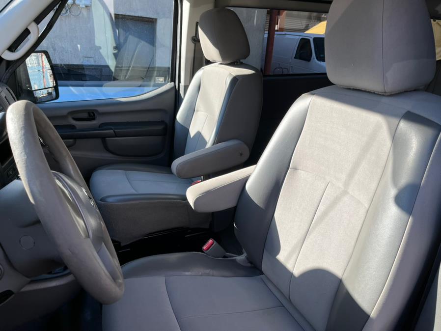 2013 Nissan NVP 3500 V6 S, available for sale in Corona, New York | Raymonds Cars Inc. Corona, New York 2013 Nissan NVP 3500 V6 S, available for sale in Corona, New York | Raymonds Cars Inc. Corona, New York