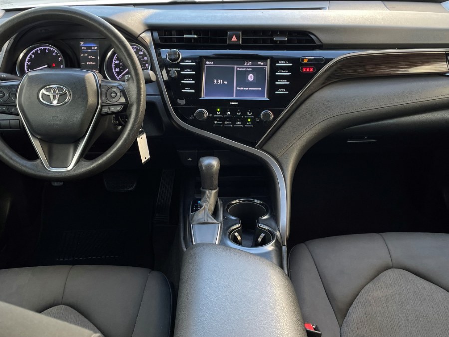 2020 Toyota Camry LE Auto (Natl), available for sale in Corona, California | Green Light Auto. Corona, California 2020 Toyota Camry LE Auto (Natl), available for sale in Corona, California | Green Light Auto. Corona, California
