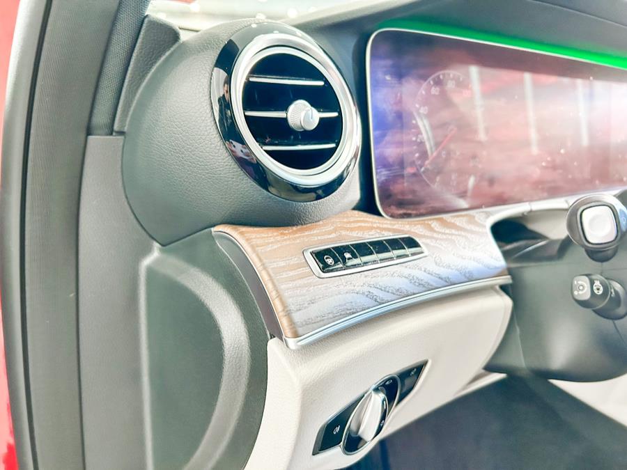 2019 Mercedes-Benz E-Class E 300 4MATIC Sedan, available for sale in Franklin Square, New York | Luxury Motor Club. Franklin Square, New York 2019 Mercedes-Benz E-Class E 300 4MATIC Sedan, available for sale in Franklin Square, New York | Luxury Motor Club. Franklin Square, New York