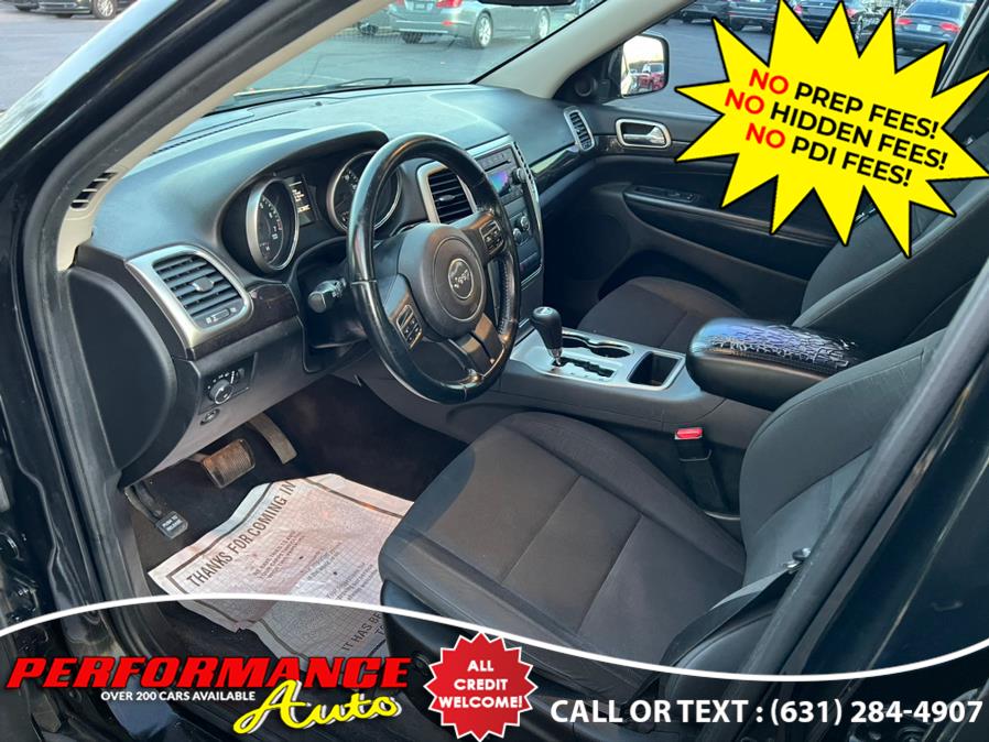 2011 Jeep Grand Cherokee 4WD 4dr Laredo, available for sale in Bohemia, New York | Performance Auto Inc. Bohemia, New York 2011 Jeep Grand Cherokee 4WD 4dr Laredo, available for sale in Bohemia, New York | Performance Auto Inc. Bohemia, New York