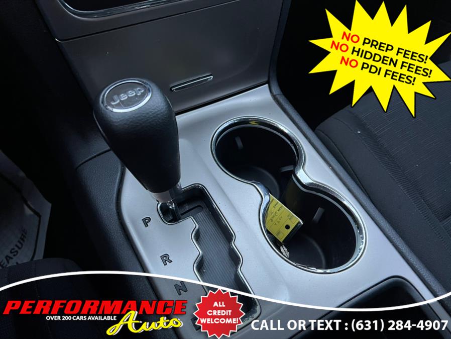 2011 Jeep Grand Cherokee 4WD 4dr Laredo, available for sale in Bohemia, New York | Performance Auto Inc. Bohemia, New York 2011 Jeep Grand Cherokee 4WD 4dr Laredo, available for sale in Bohemia, New York | Performance Auto Inc. Bohemia, New York