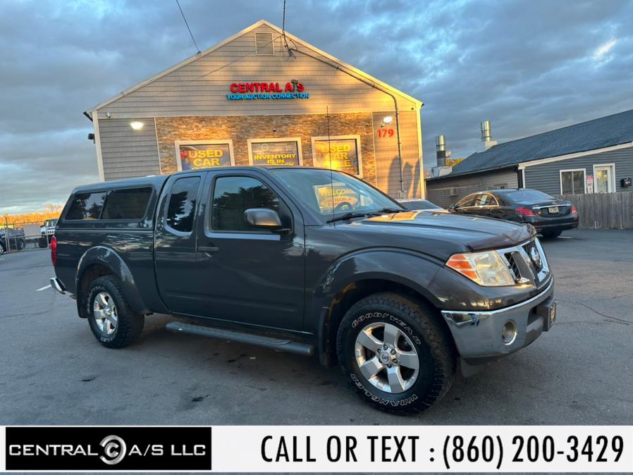 2011 Nissan Frontier 4WD King Cab Auto SV, available for sale in East Windsor, Connecticut | Central A/S LLC. East Windsor, Connecticut