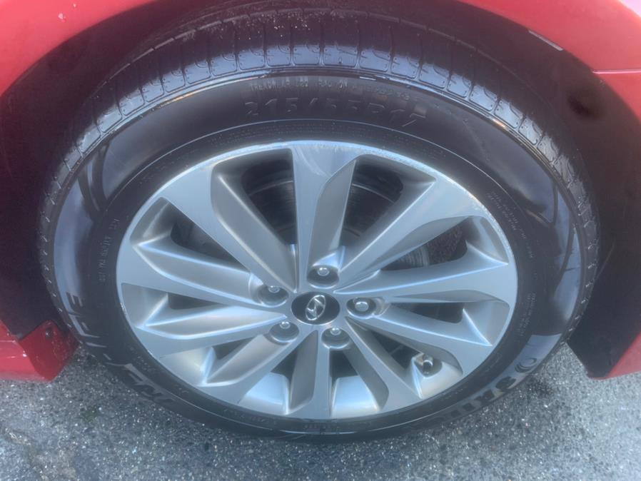 2014 Hyundai Sonata 4dr Sdn 2.4L Auto Limited PZEV, available for sale in Taunton, Massachusetts | Rt 138 Auto Center Inc . Taunton, Massachusetts 2014 Hyundai Sonata 4dr Sdn 2.4L Auto Limited PZEV, available for sale in Taunton, Massachusetts | Rt 138 Auto Center Inc . Taunton, Massachusetts
