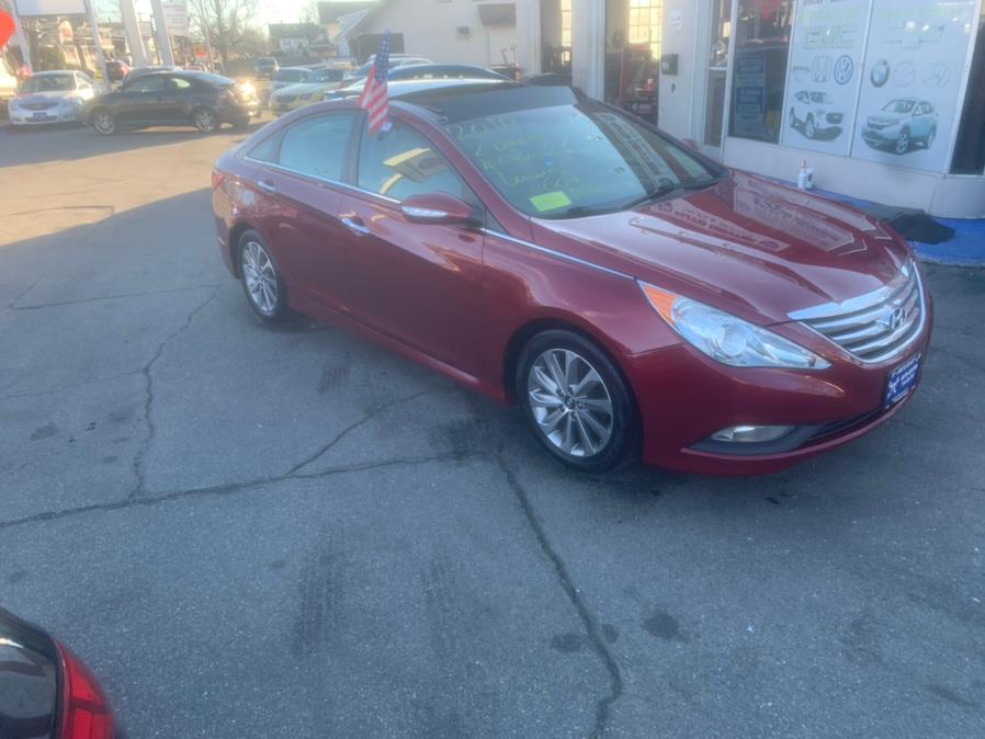 2014 Hyundai Sonata 4dr Sdn 2.4L Auto Limited PZEV, available for sale in Taunton, Massachusetts | Rt 138 Auto Center Inc . Taunton, Massachusetts 2014 Hyundai Sonata 4dr Sdn 2.4L Auto Limited PZEV, available for sale in Taunton, Massachusetts | Rt 138 Auto Center Inc . Taunton, Massachusetts