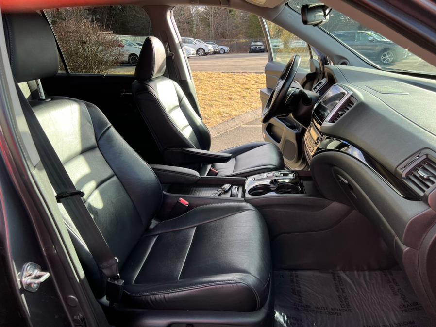 2018 Honda Pilot Touring AWD, available for sale in Berlin, Connecticut | Tru Auto Mall. Berlin, Connecticut 2018 Honda Pilot Touring AWD, available for sale in Berlin, Connecticut | Tru Auto Mall. Berlin, Connecticut