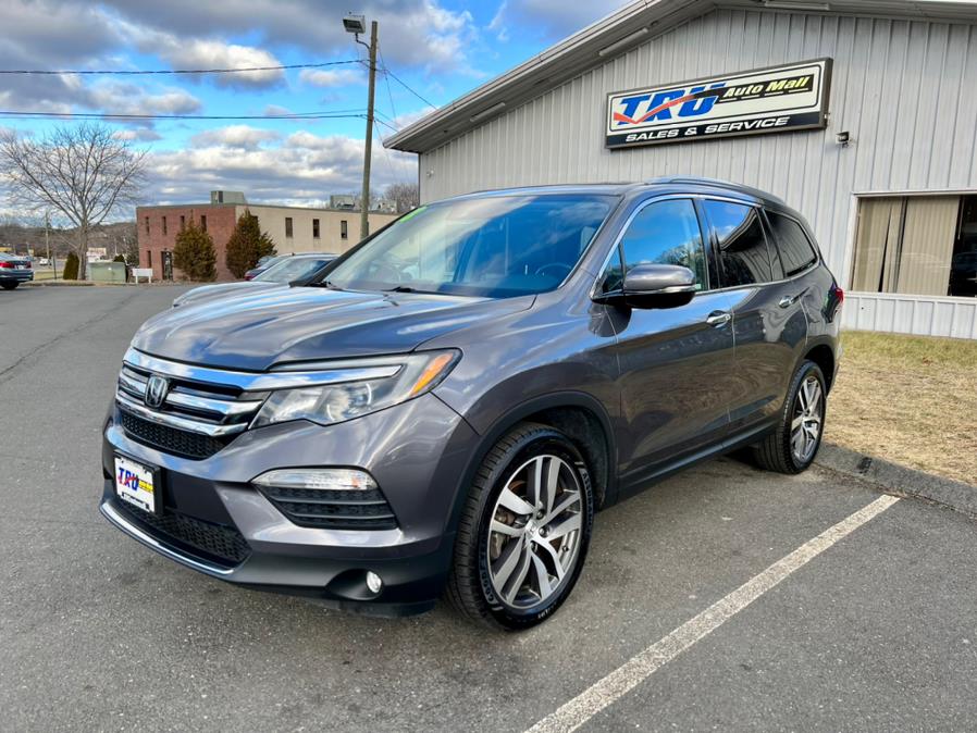 2018 Honda Pilot Touring AWD, available for sale in Berlin, Connecticut | Tru Auto Mall. Berlin, Connecticut