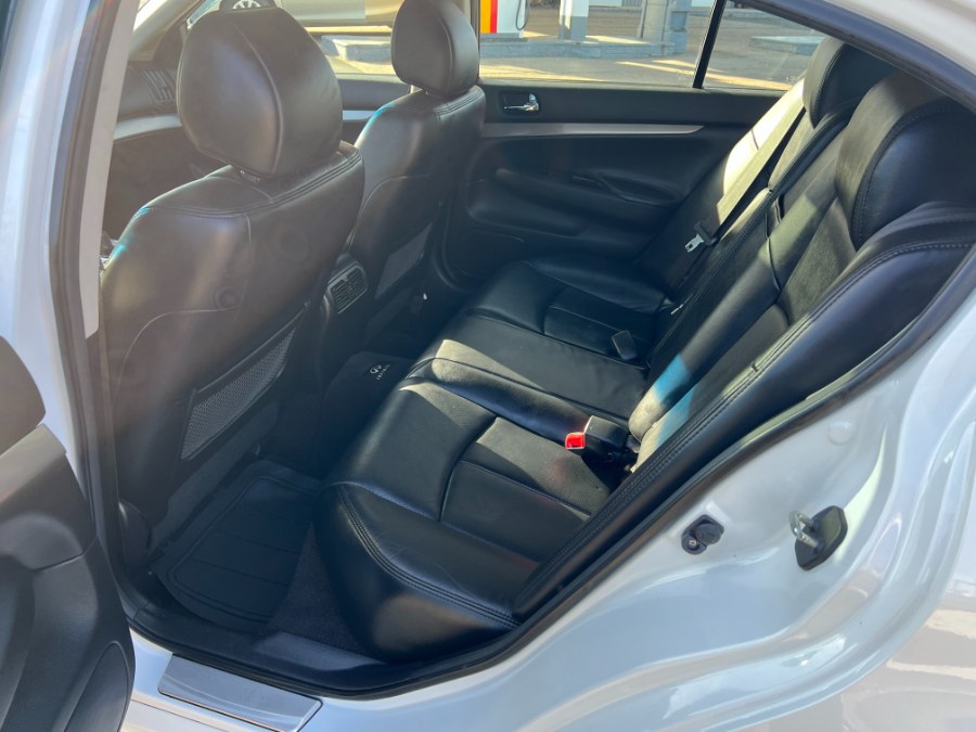 2013 Infiniti G37 Sedan 4dr x AWD, available for sale in Hartford , Connecticut | Ledyard Auto Sale LLC. Hartford , Connecticut 2013 Infiniti G37 Sedan 4dr x AWD, available for sale in Hartford , Connecticut | Ledyard Auto Sale LLC. Hartford , Connecticut