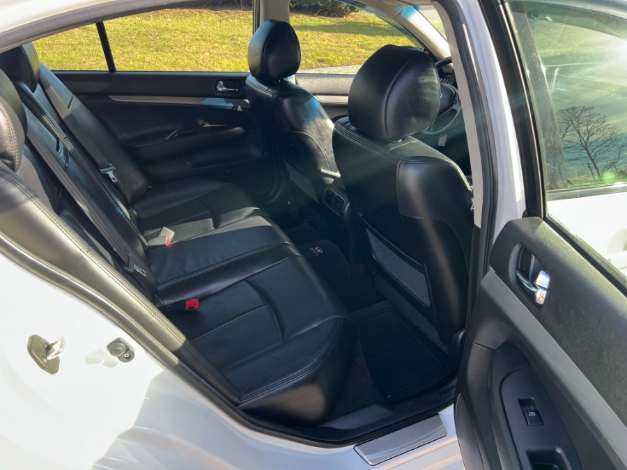 2013 Infiniti G37 Sedan 4dr x AWD, available for sale in Hartford , Connecticut | Ledyard Auto Sale LLC. Hartford , Connecticut 2013 Infiniti G37 Sedan 4dr x AWD, available for sale in Hartford , Connecticut | Ledyard Auto Sale LLC. Hartford , Connecticut