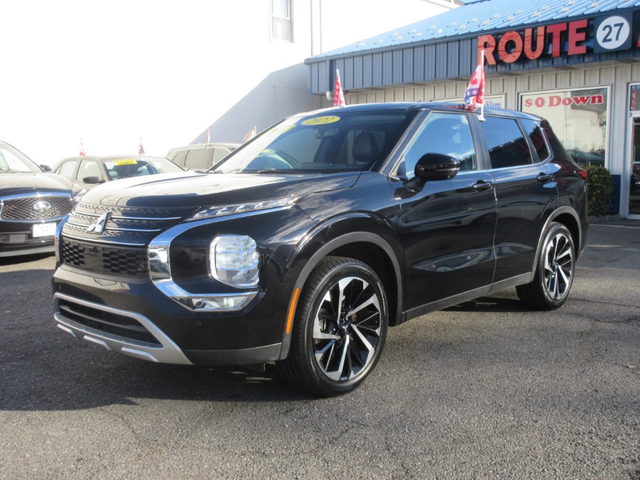2022 Mitsubishi Outlander SE Launch Edition FWD, available for sale in Linden, New Jersey | Route 27 Auto Mall. Linden, New Jersey 2022 Mitsubishi Outlander SE Launch Edition FWD, available for sale in Linden, New Jersey | Route 27 Auto Mall. Linden, New Jersey