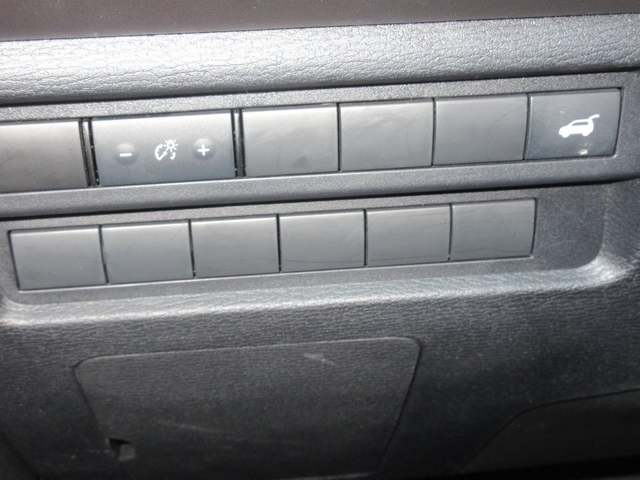 2022 Mitsubishi Outlander SE Launch Edition FWD, available for sale in Linden, New Jersey | Route 27 Auto Mall. Linden, New Jersey 2022 Mitsubishi Outlander SE Launch Edition FWD, available for sale in Linden, New Jersey | Route 27 Auto Mall. Linden, New Jersey