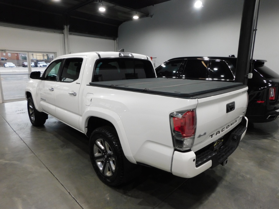 2017 Toyota Tacoma Limited Double Cab 5'' Bed V6 4x4 AT (Natl), available for sale in Lodi, New Jersey | Auto Gallery. Lodi, New Jersey 2017 Toyota Tacoma Limited Double Cab 5'' Bed V6 4x4 AT (Natl), available for sale in Lodi, New Jersey | Auto Gallery. Lodi, New Jersey