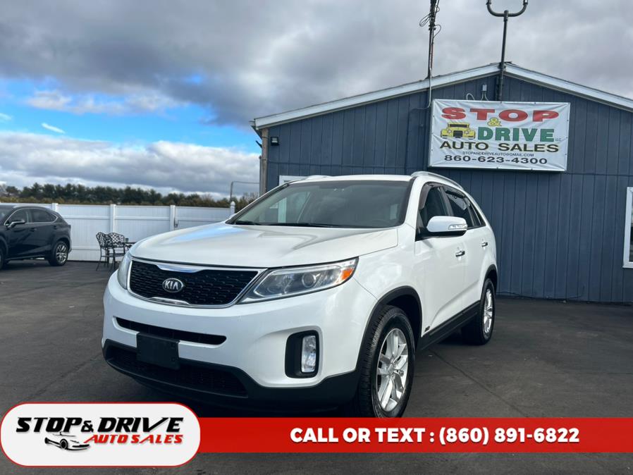 2015 Kia Sorento AWD 4dr V6 LX, available for sale in East Windsor, Connecticut | Stop & Drive Auto Sales. East Windsor, Connecticut