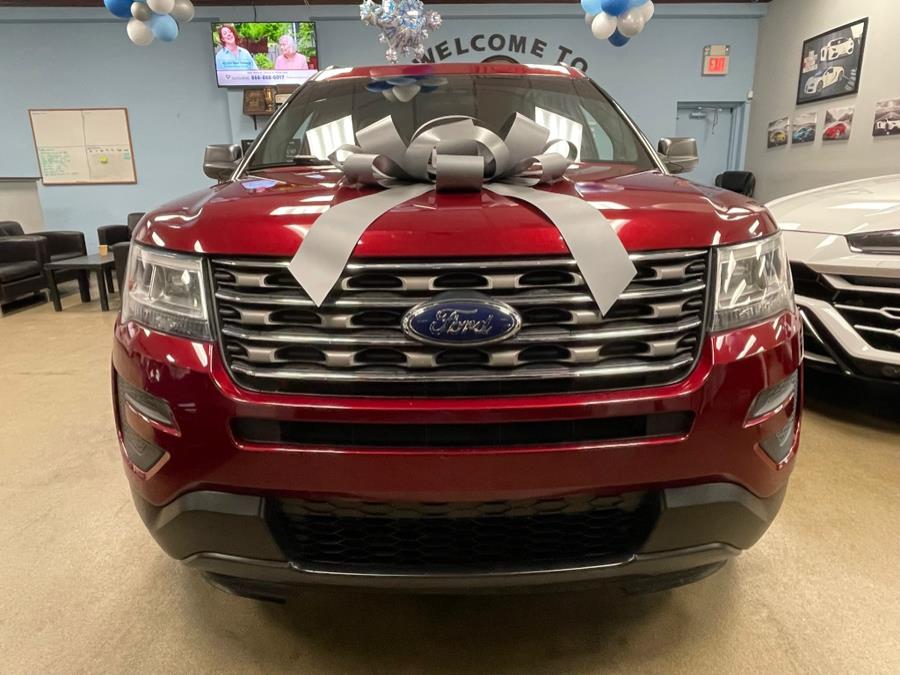 Used Ford Explorer Base FWD 2017 | 5 Towns Drive. Inwood, New York Used Ford Explorer Base FWD 2017 | 5 Towns Drive. Inwood, New York