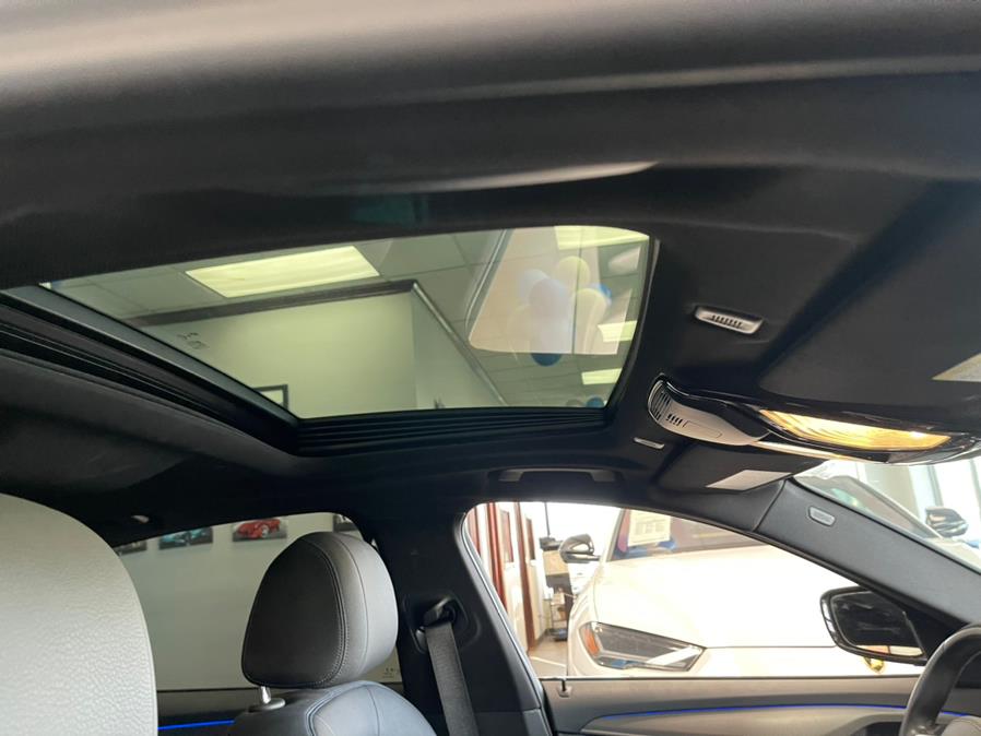2019 BMW 5 Series 530i Sedan, available for sale in Inwood, New York | 5 Towns Drive. Inwood, New York 2019 BMW 5 Series 530i Sedan, available for sale in Inwood, New York | 5 Towns Drive. Inwood, New York