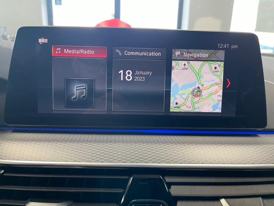 2019 BMW 5 Series 530i Sedan, available for sale in Inwood, New York | 5 Towns Drive. Inwood, New York 2019 BMW 5 Series 530i Sedan, available for sale in Inwood, New York | 5 Towns Drive. Inwood, New York