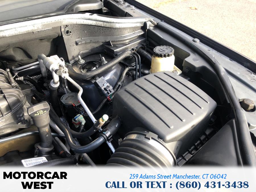 2013 Jeep Grand Cherokee 4WD 4dr Laredo, available for sale in Manchester, Connecticut | Motorcar West. Manchester, Connecticut 2013 Jeep Grand Cherokee 4WD 4dr Laredo, available for sale in Manchester, Connecticut | Motorcar West. Manchester, Connecticut