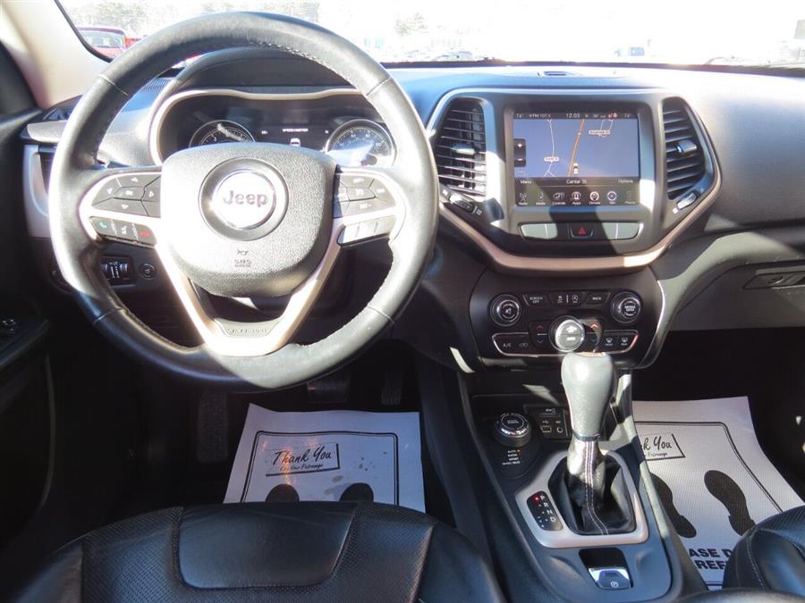 2015 Jeep Cherokee Limited 4x4 4dr SUV, available for sale in Auburn, Maine | Lake City Exports Inc. Auburn, Maine 2015 Jeep Cherokee Limited 4x4 4dr SUV, available for sale in Auburn, Maine | Lake City Exports Inc. Auburn, Maine