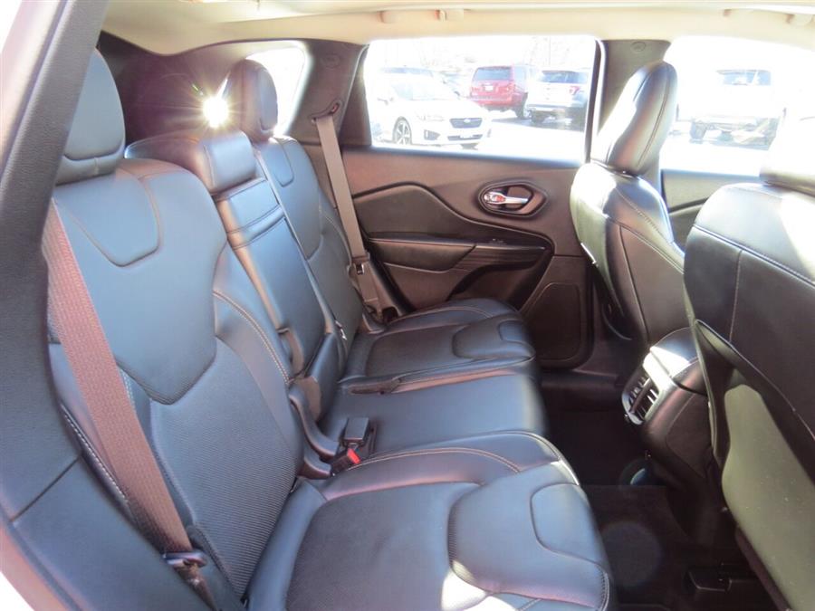2015 Jeep Cherokee Limited 4x4 4dr SUV, available for sale in Auburn, Maine | Lake City Exports Inc. Auburn, Maine 2015 Jeep Cherokee Limited 4x4 4dr SUV, available for sale in Auburn, Maine | Lake City Exports Inc. Auburn, Maine