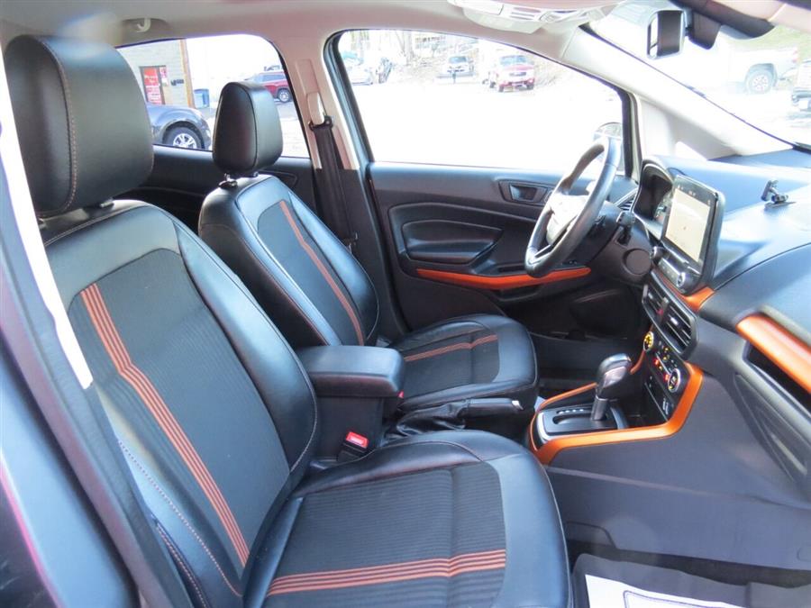 2018 Ford Ecosport SES AWD 4dr Crossover, available for sale in Auburn, Maine | Lake City Exports Inc. Auburn, Maine 2018 Ford Ecosport SES AWD 4dr Crossover, available for sale in Auburn, Maine | Lake City Exports Inc. Auburn, Maine
