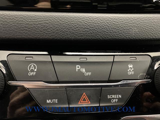 2019 Chrysler Pacifica Touring L FWD, available for sale in Naugatuck, Connecticut | J&M Automotive Sls&Svc LLC. Naugatuck, Connecticut 2019 Chrysler Pacifica Touring L FWD, available for sale in Naugatuck, Connecticut | J&M Automotive Sls&Svc LLC. Naugatuck, Connecticut
