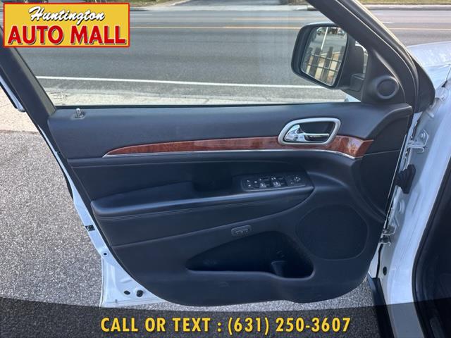 2013 Jeep Grand Cherokee 4WD 4dr Limited, available for sale in Huntington Station, New York | Huntington Auto Mall. Huntington Station, New York 2013 Jeep Grand Cherokee 4WD 4dr Limited, available for sale in Huntington Station, New York | Huntington Auto Mall. Huntington Station, New York