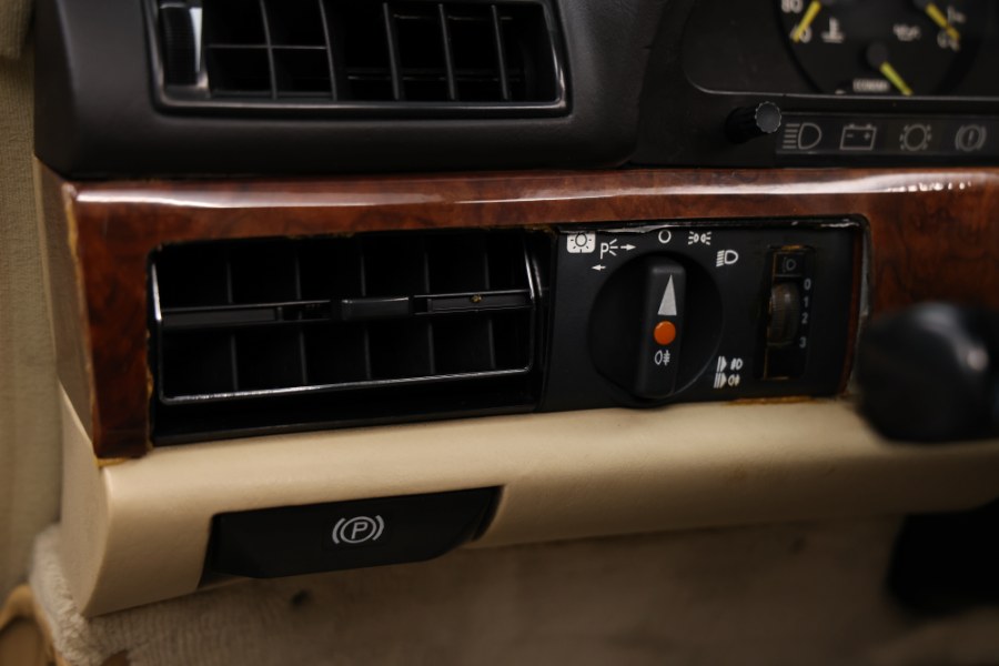 1985 Mercedes-Benz 500SEC Euro, available for sale in North Salem, New York | Meccanic Shop North Inc. North Salem, New York 1985 Mercedes-Benz 500SEC Euro, available for sale in North Salem, New York | Meccanic Shop North Inc. North Salem, New York