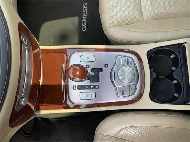 2012 Hyundai Genesis 5.0, available for sale in Stratford, Connecticut | Wiz Leasing Inc. Stratford, Connecticut 2012 Hyundai Genesis 5.0, available for sale in Stratford, Connecticut | Wiz Leasing Inc. Stratford, Connecticut