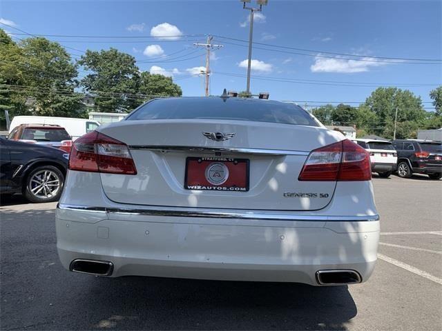 2012 Hyundai Genesis 5.0, available for sale in Stratford, Connecticut | Wiz Leasing Inc. Stratford, Connecticut 2012 Hyundai Genesis 5.0, available for sale in Stratford, Connecticut | Wiz Leasing Inc. Stratford, Connecticut