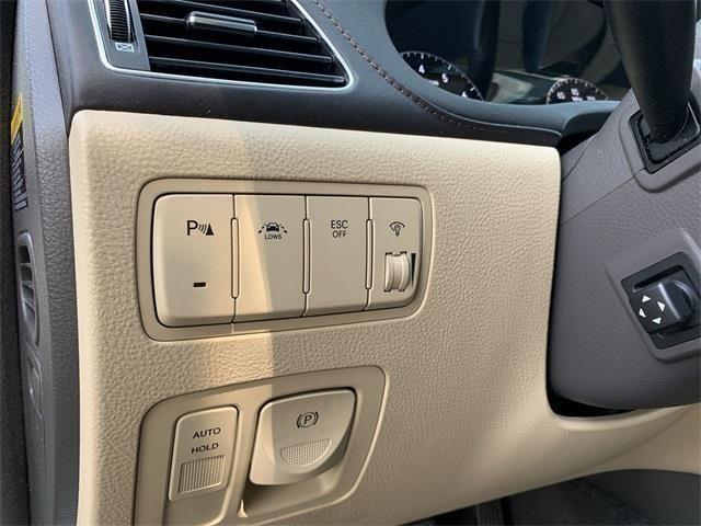 2012 Hyundai Genesis 5.0, available for sale in Stratford, Connecticut | Wiz Leasing Inc. Stratford, Connecticut 2012 Hyundai Genesis 5.0, available for sale in Stratford, Connecticut | Wiz Leasing Inc. Stratford, Connecticut