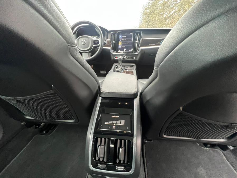 2018 Volvo S90 T5 Momentum, available for sale in Waterbury, Connecticut | Platinum Auto Care. Waterbury, Connecticut 2018 Volvo S90 T5 Momentum, available for sale in Waterbury, Connecticut | Platinum Auto Care. Waterbury, Connecticut