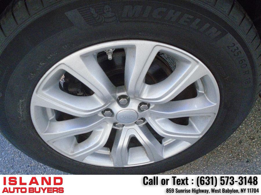 2017 Land Rover Range Rover Evoque SE AWD 4dr SUV, available for sale in West Babylon, New York | Island Auto Buyers. West Babylon, New York 2017 Land Rover Range Rover Evoque SE AWD 4dr SUV, available for sale in West Babylon, New York | Island Auto Buyers. West Babylon, New York