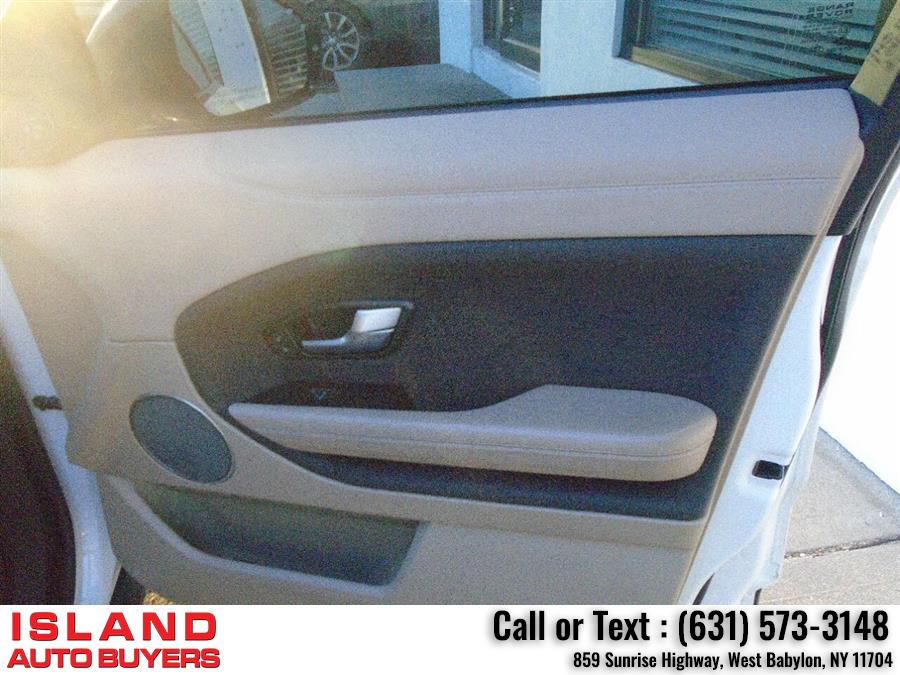 2017 Land Rover Range Rover Evoque SE AWD 4dr SUV, available for sale in West Babylon, New York | Island Auto Buyers. West Babylon, New York 2017 Land Rover Range Rover Evoque SE AWD 4dr SUV, available for sale in West Babylon, New York | Island Auto Buyers. West Babylon, New York